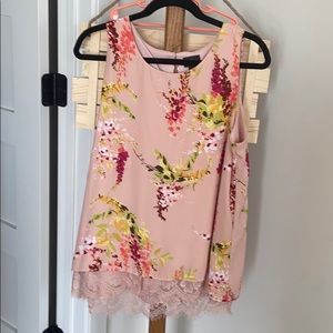 Floral top